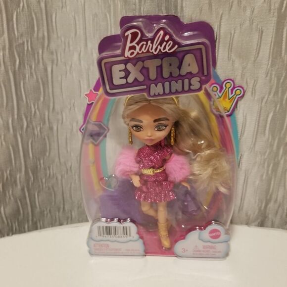 2 Mattel - Barbie Extra Mini Doll with Gold Crown [New Toy] - Picture 6 of 14